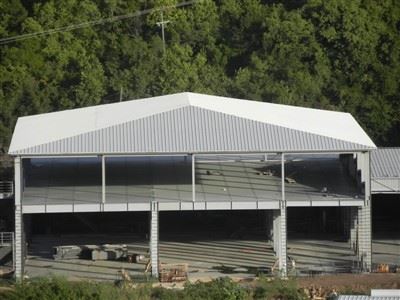 Metallgarage mit Wohnraum